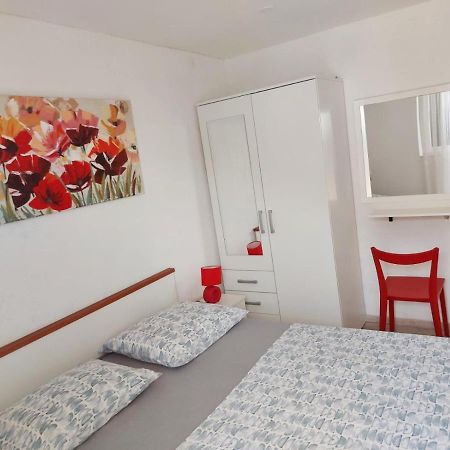 Apartments Villa Antony Drvenik (Split-Dalmatia) Exterior foto