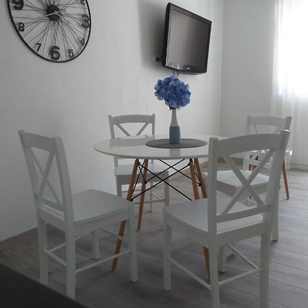 Apartments Villa Antony Drvenik (Split-Dalmatia) Exterior foto
