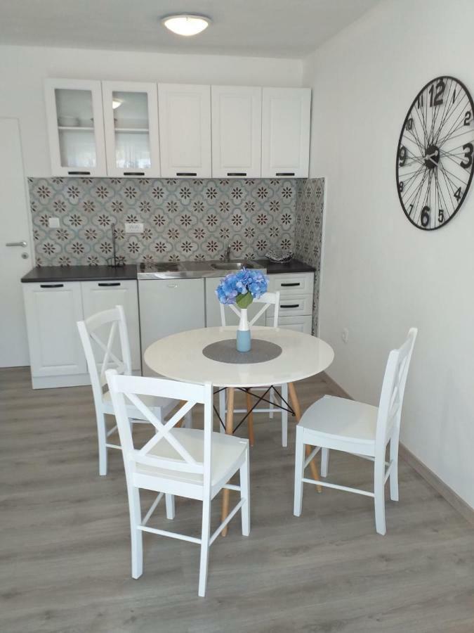 Apartments Villa Antony Drvenik (Split-Dalmatia) Exterior foto