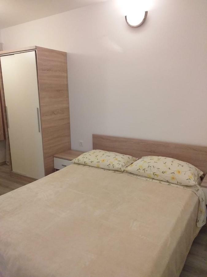 Apartments Villa Antony Drvenik (Split-Dalmatia) Exterior foto